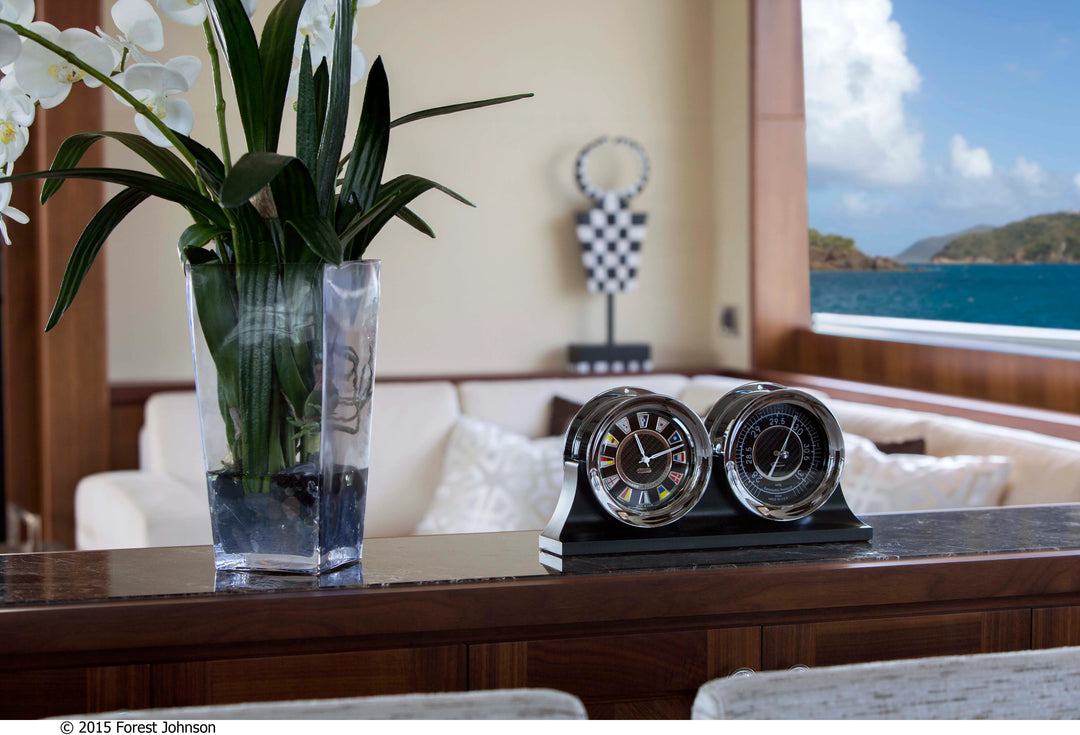 How to Decorate a Yacht with Clocks